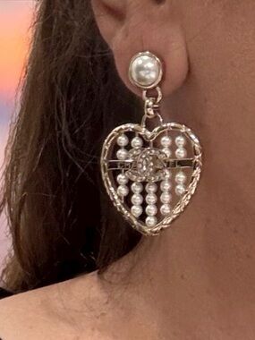 CHANEL Gold Heart Earrings with Pearl and diamond Accents